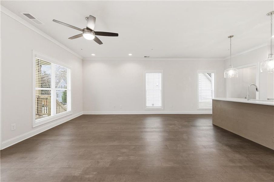 Spacious, unfurnished interior of a new home in , Marietta (Image 16).