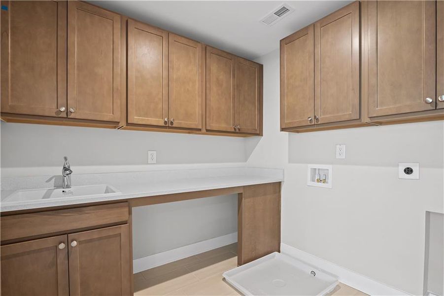 Furnished interior view inside a new home in Briar Creek, Atlanta (Image 12).