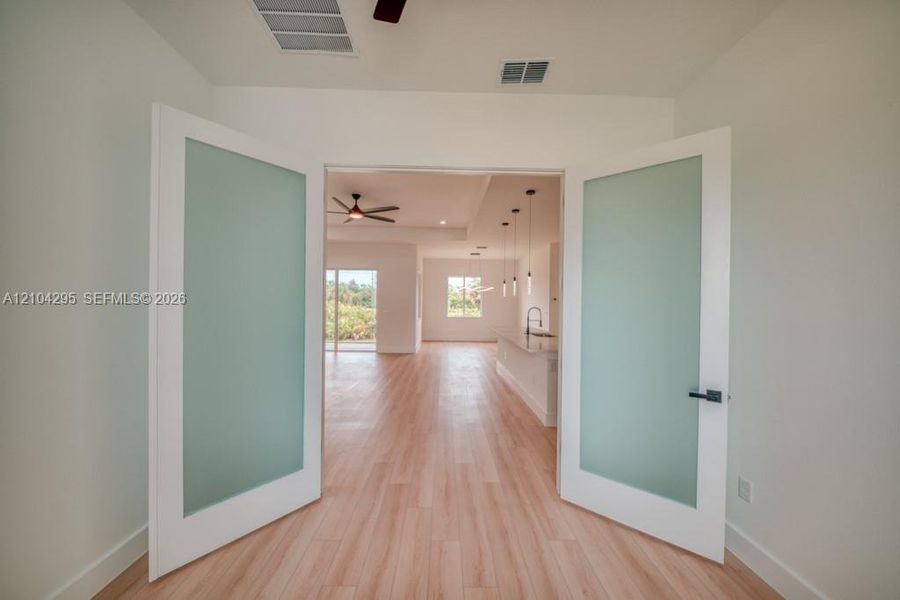 Spacious, unfurnished interior of a new home in , Placida (Image 42). Spacious, unfurnished interior of a new home in , Placida (Image 42).
