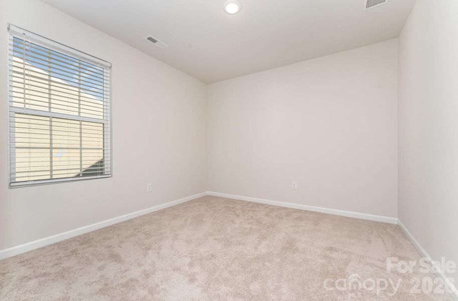 Spacious, unfurnished interior of a new home in Sullivan Farm, Statesville (Image 20). Spacious, unfurnished interior of a new home in Sullivan Farm, Statesville (Image 20).