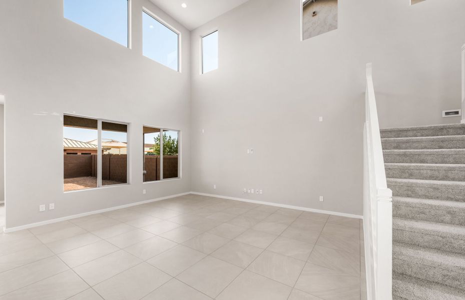 Spacious, unfurnished interior of a new home in Legado West, Queen Creek (Image 24).