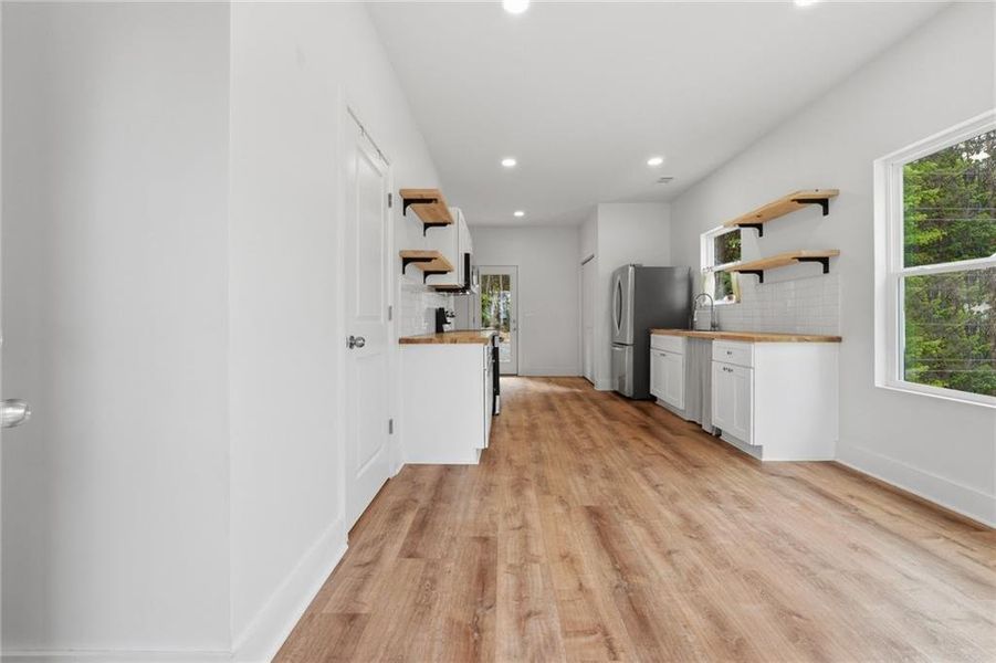 Spacious, unfurnished interior of a new home in , Fairmount (Image 26). Spacious, unfurnished interior of a new home in , Fairmount (Image 26).