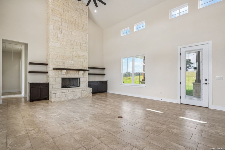 Spacious, unfurnished interior of a new home in , Floresville (Image 37). Spacious, unfurnished interior of a new home in , Floresville (Image 37).