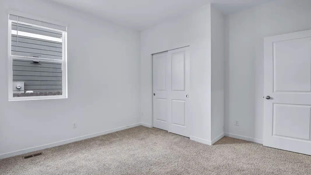 Spacious, unfurnished interior of a new home in Vista Meadows, Fort Lupton (Image 18). Spacious, unfurnished interior of a new home in Vista Meadows, Fort Lupton (Image 18).