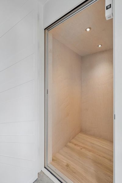 Close-up of interior finishes inside a home in , Folly Beach (Image 20).