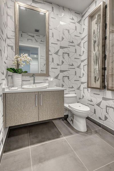 Furnished interior view inside a new home in Apex at Avenir, Palm Beach Gardens (Image 19).