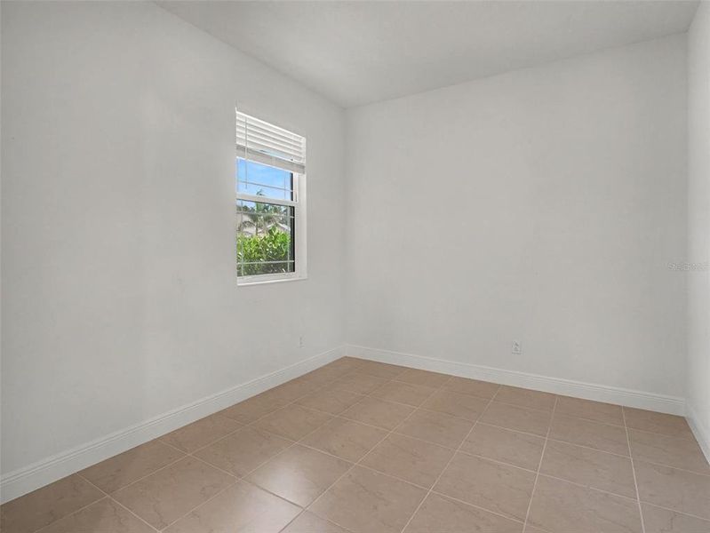 Spacious, unfurnished interior of a new home in , Parrish (Image 13).