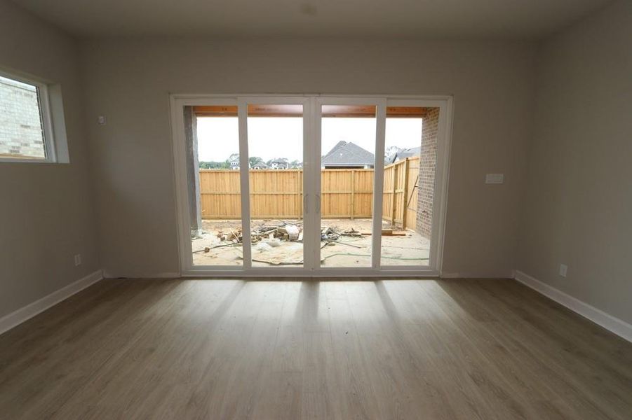 Spacious, unfurnished interior of a new home in Riceland 50’ Alley Load Homesites, Mont Belvieu (Image 12).