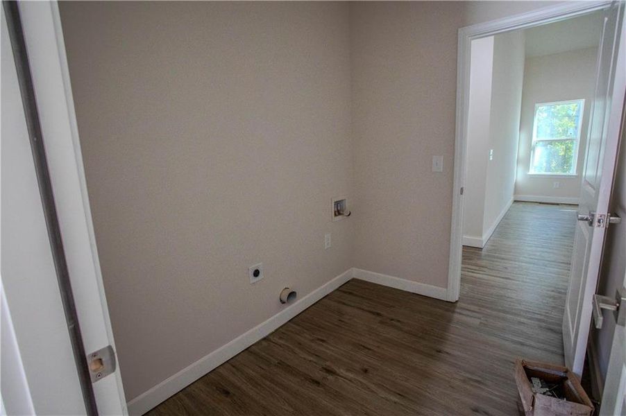 Spacious, unfurnished interior of a new home in , Villa Rica (Image 29).