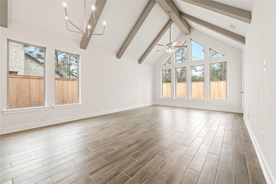 Spacious, unfurnished interior of a new home in Kresston, Montgomery (Image 17).