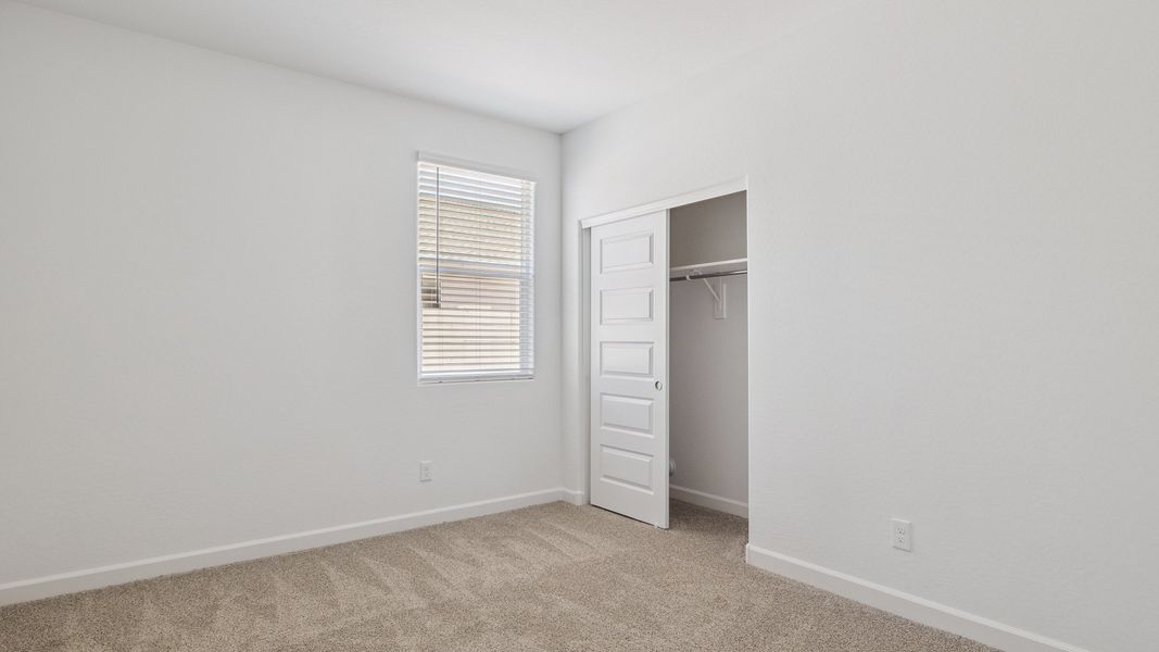 Spacious, unfurnished interior of a new home in Carlton Commons, Casa Grande (Image 25).