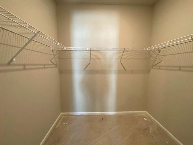 Spacious, unfurnished interior of a new home in Ross Pointe, Kennesaw (Image 14).