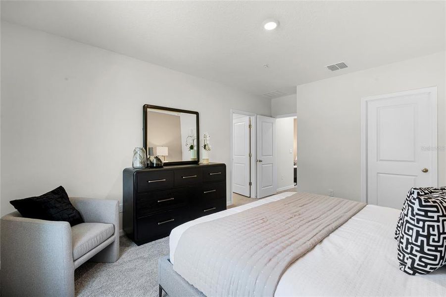 Furnished interior view inside a new home in Nona West, Orlando (Image 14). Furnished interior view inside a new home in Nona West, Orlando (Image 14).