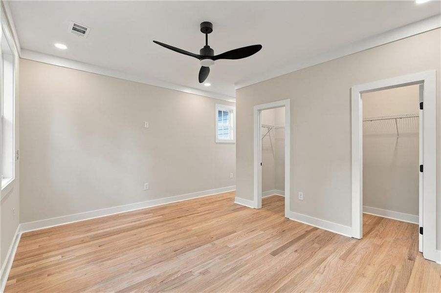 Spacious, unfurnished interior of a new home in , Atlanta (Image 23).