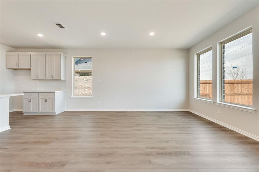 Spacious, unfurnished interior of a new home in Sutton Fields, Celina (Image 29).
