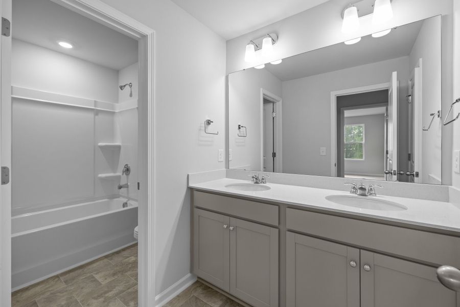 4br New Home in York, SC.  - Slide 27