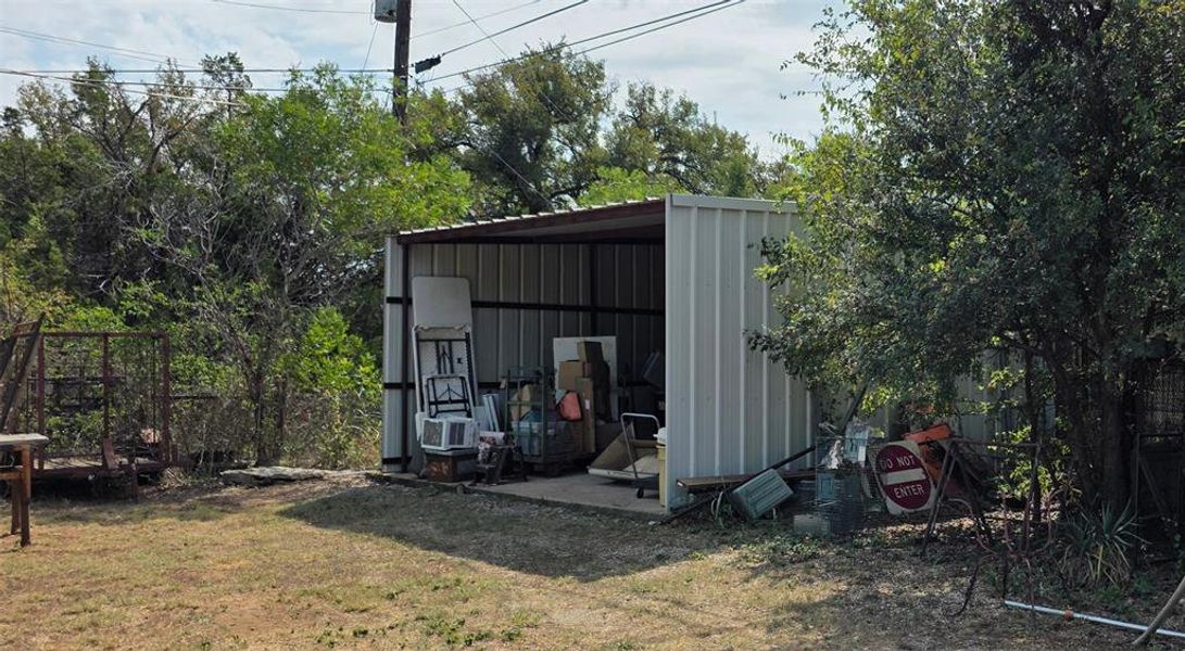 Image 29 of a home in . Image 29 of a home in .