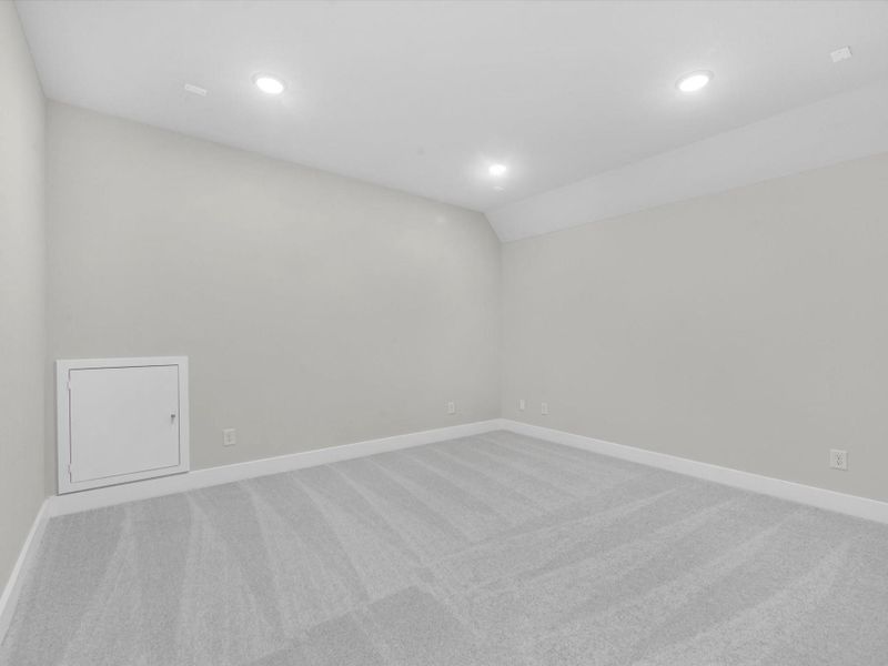 Spacious, unfurnished interior of a new home in Brook Bend at Clopton Farms, Montgomery (Image 12). Spacious, unfurnished interior of a new home in Brook Bend at Clopton Farms, Montgomery (Image 12).