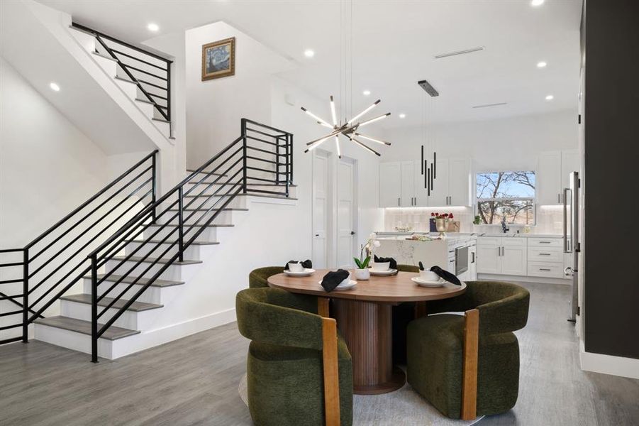 Furnished interior view inside a new home in , Dallas (Image 15).