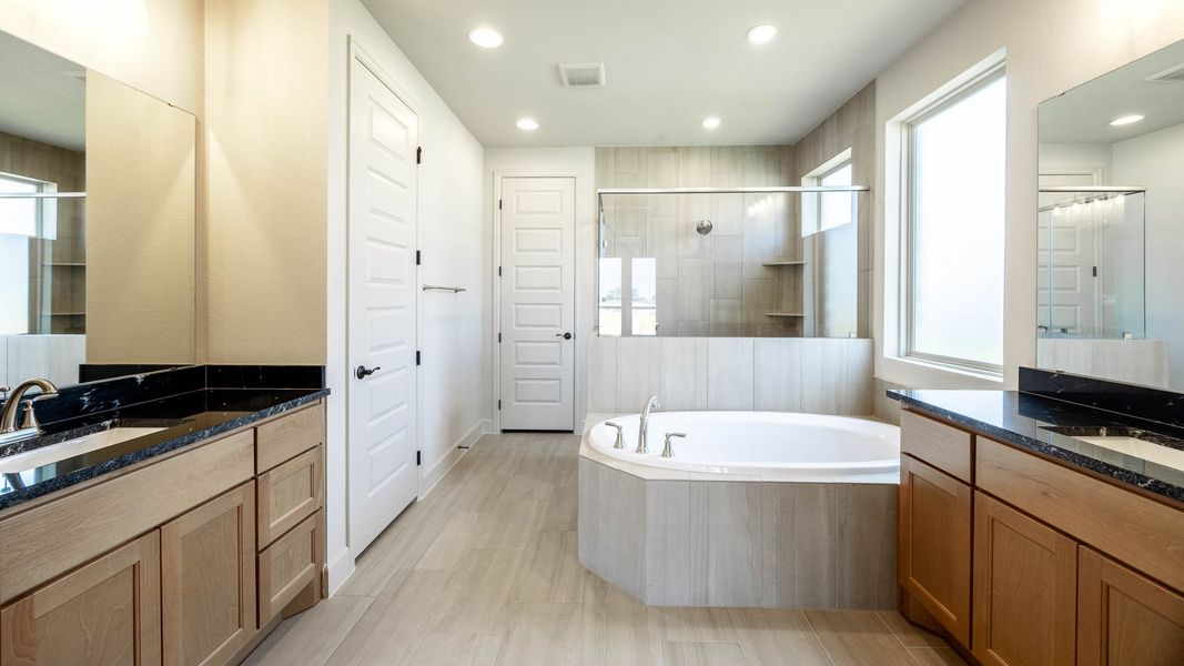 Furnished interior view inside a new home in Santa Rita Ranch - Eldorado, Liberty Hill (Image 6).