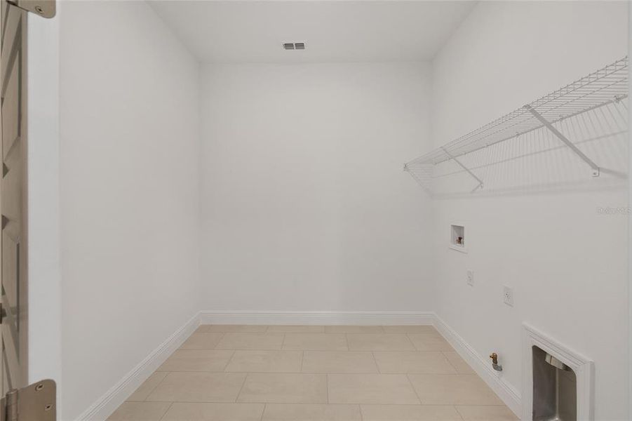 Spacious, unfurnished interior of a new home in On Top of the World Communities, Ocala (Image 27).