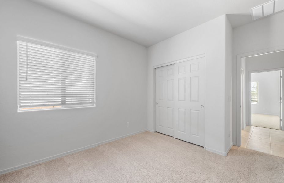 Spacious, unfurnished interior of a new home in Hayden Estates, Buckeye (Image 15).