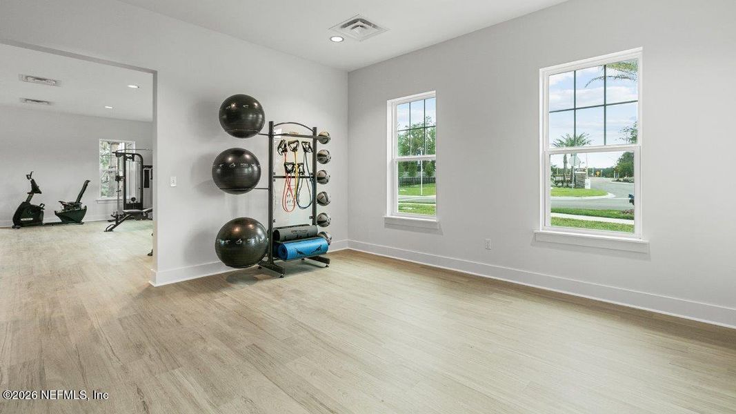 Spacious, unfurnished interior of a new home in Sawmill Branch, Palm Coast (Image 22).