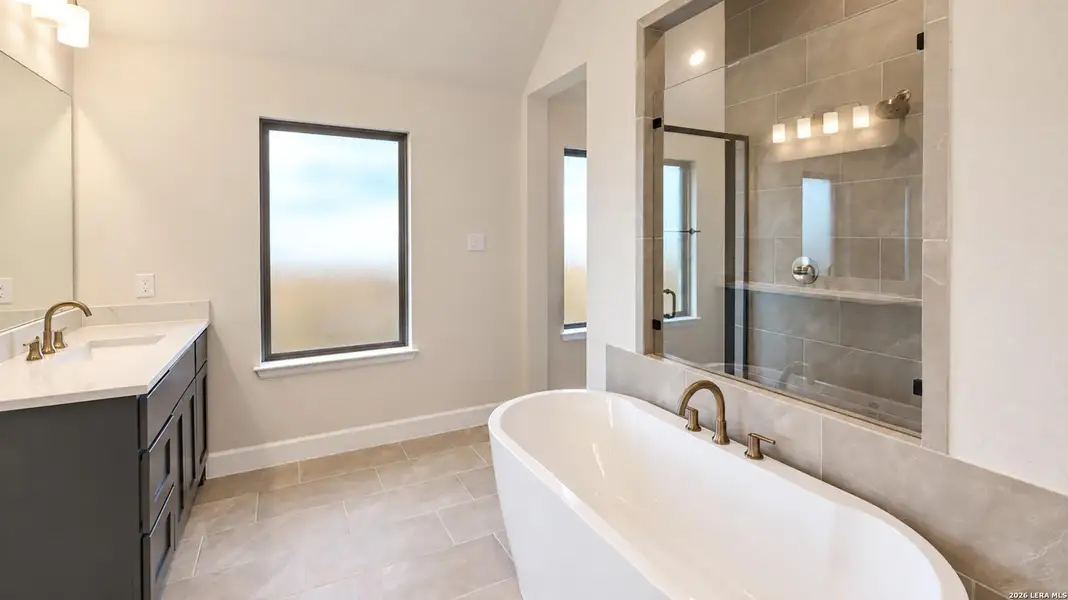 Furnished interior view inside a new home in Cibolo Valley Heights, Cibolo (Image 13).
