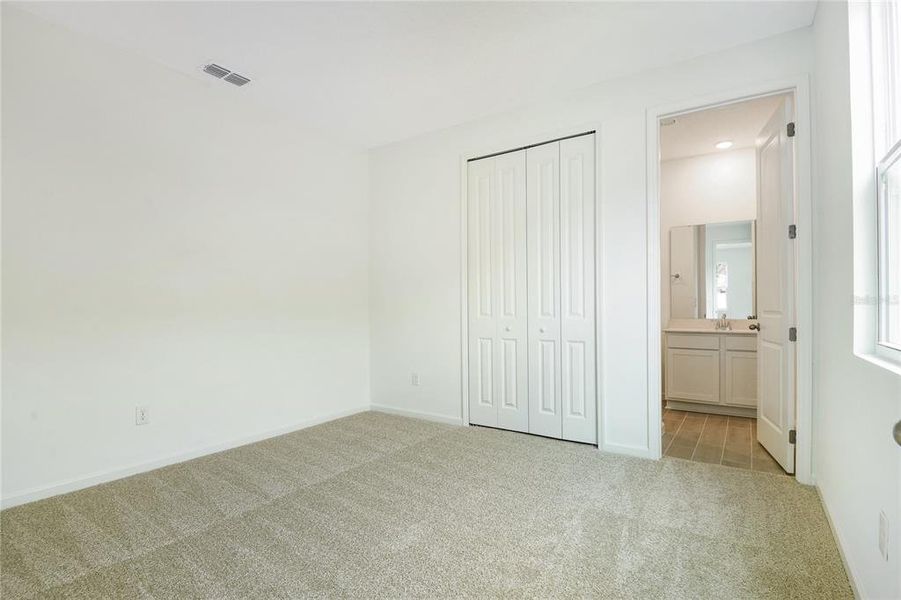 Spacious, unfurnished interior of a new home in Seasons at Grandview Gardens, Deland (Image 18). Spacious, unfurnished interior of a new home in Seasons at Grandview Gardens, Deland (Image 18).