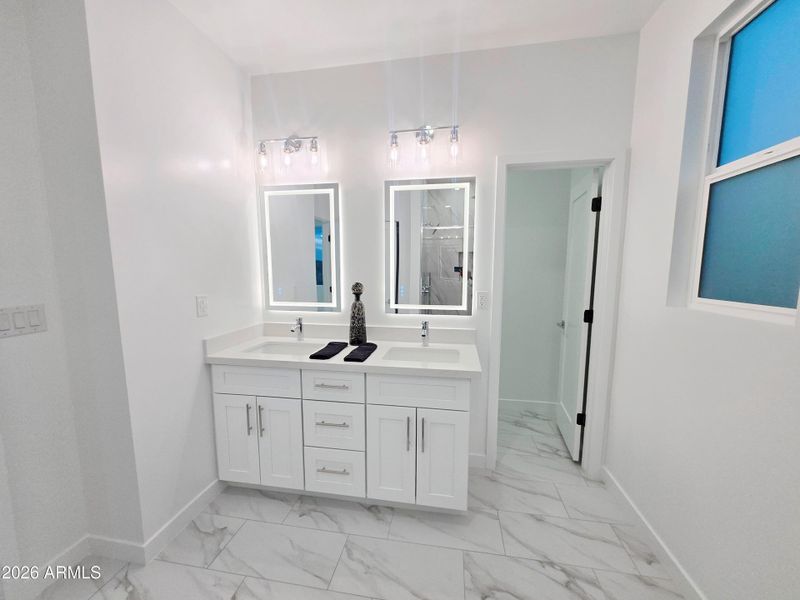 20260106_173815-VSCO