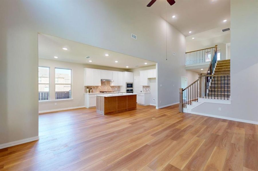 Spacious, unfurnished interior of a new home in Vintage Village, Argyle (Image 25).