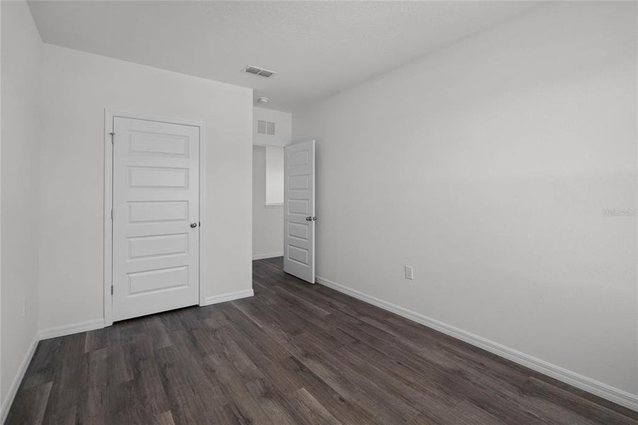 Spacious, unfurnished interior of a new home in Harmony at Lake Eloise, Winter Haven (Image 29). Spacious, unfurnished interior of a new home in Harmony at Lake Eloise, Winter Haven (Image 29).