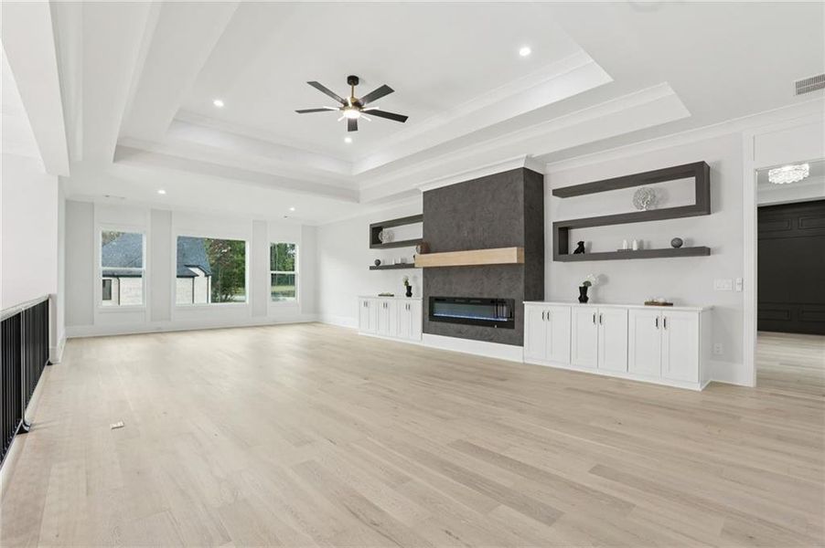 Spacious, unfurnished interior of a new home in , Lawrenceville (Image 38).