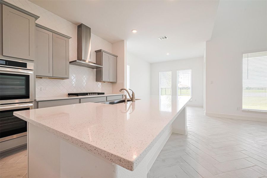 Furnished interior view inside a new home in , Iowa Colony (Image 41). Furnished interior view inside a new home in , Iowa Colony (Image 41).