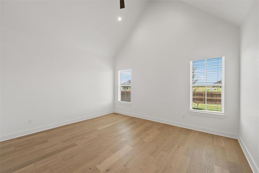 Spacious, unfurnished interior of a new home in , Hewitt (Image 32).