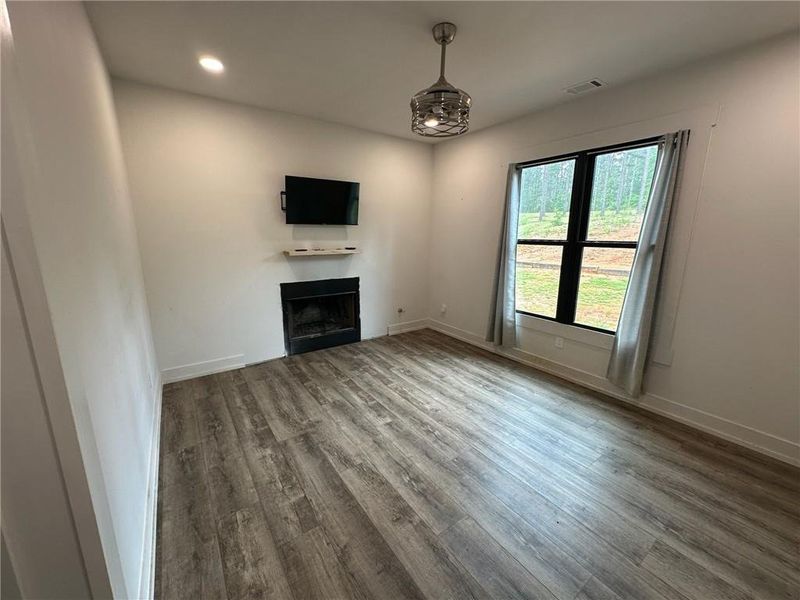 Spacious, unfurnished interior of a new home in , Aragon (Image 23).