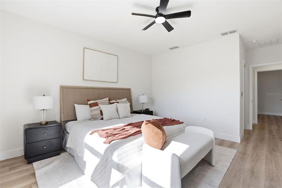 Furnished interior view inside a new home in , Leesburg (Image 13).