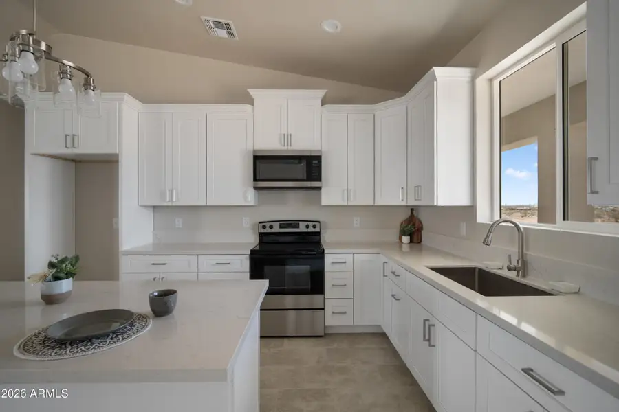 House North of 2698 S 358th Ave, Tonopah