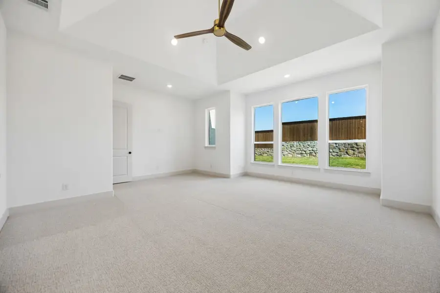 Spacious, unfurnished interior of a new home in The Parks at Wilson Creek, Celina (Image 41). Spacious, unfurnished interior of a new home in The Parks at Wilson Creek, Celina (Image 41).