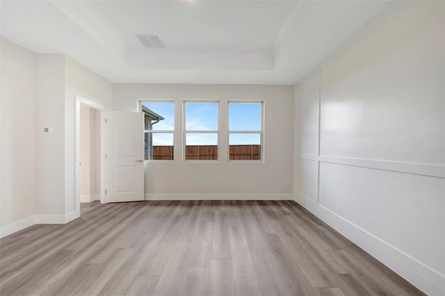 Spacious, unfurnished interior of a new home in Heritage Ranch, Sherman (Image 27). Spacious, unfurnished interior of a new home in Heritage Ranch, Sherman (Image 27).