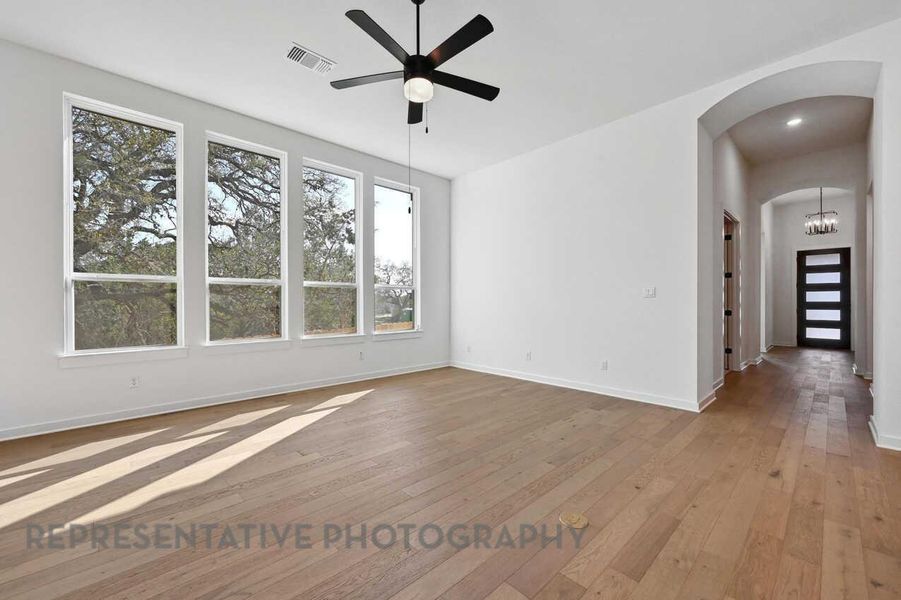 Spacious, unfurnished interior of a new home in Meridiana, Manvel (Image 19).