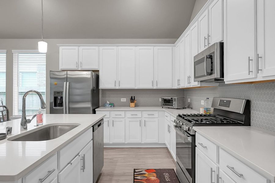 Furnished interior view inside a new home in Moran Ranch, Willis (Image 21). Furnished interior view inside a new home in Moran Ranch, Willis (Image 21).