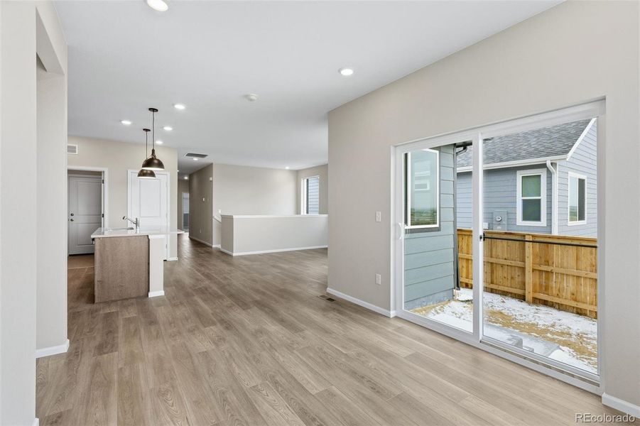Spacious, unfurnished interior of a new home in The Cottages Collection at Ridgeline Vista, Brighton (Image 10).