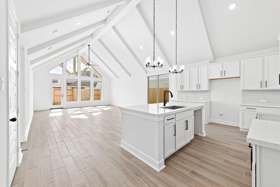 Representative image. Features, specifications, selections and colors may vary. Representative image. Features, specifications, selections and colors may vary.