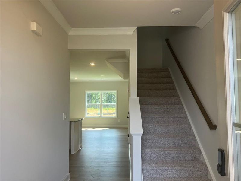 Spacious, unfurnished interior of a new home in Crofton Place Enclave, Snellville (Image 10).