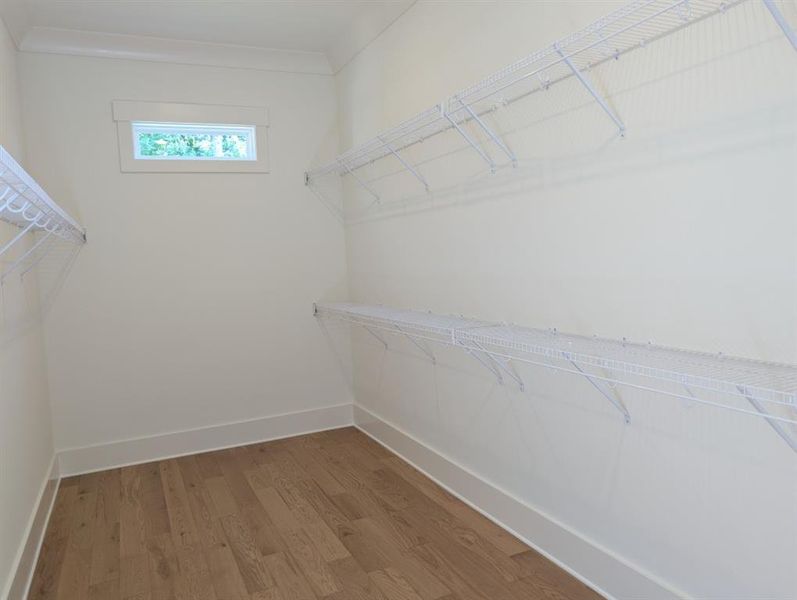 Spacious, unfurnished interior of a new home in Arden on Lanier, Cumming (Image 22).