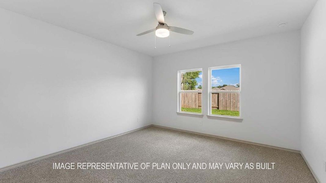 Representative unfurnished interior of a home built from the Midland by D.R. Horton in Springwood, Beaumont (Image 20).
