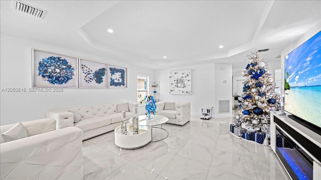 Furnished interior view inside a new home in , West Palm Beach (Image 25).