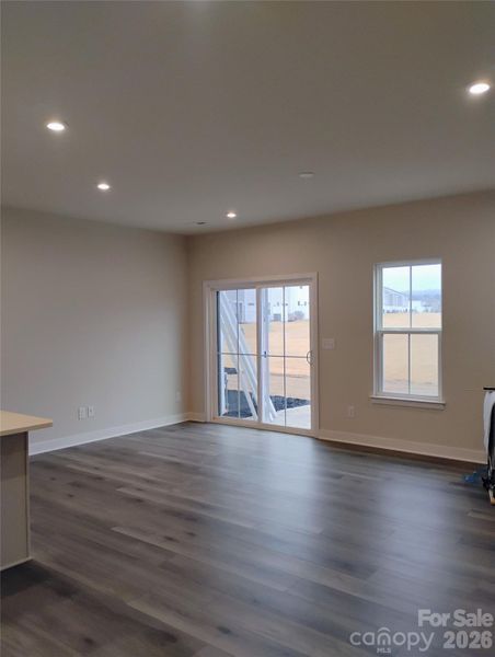 Spacious, unfurnished interior of a new home in Cannon Run, Concord (Image 7).