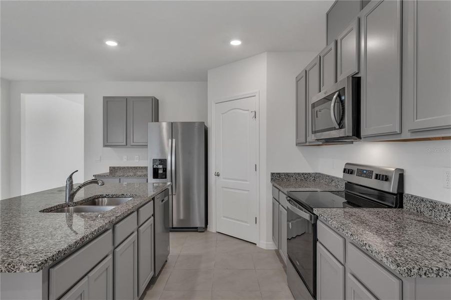 Furnished interior view inside a new home in , Lakeland (Image 13).